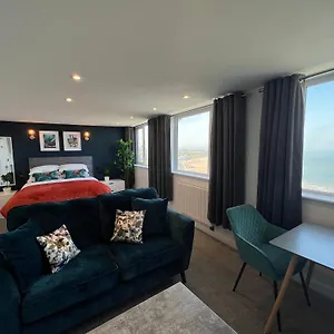 The Marlborough Sea View Apartment